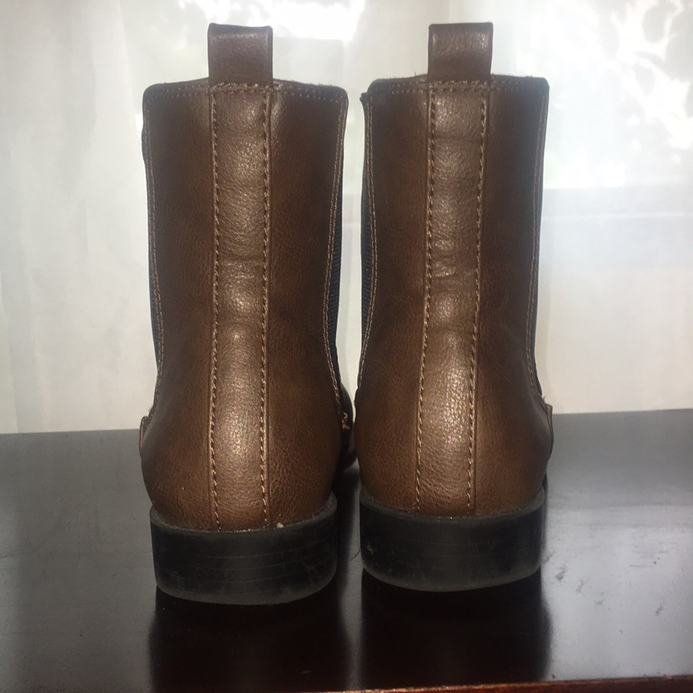 Heeled boots - Picture 4 of 7